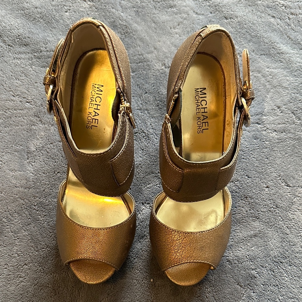 Michael Kors Gold Peep Toe Heels